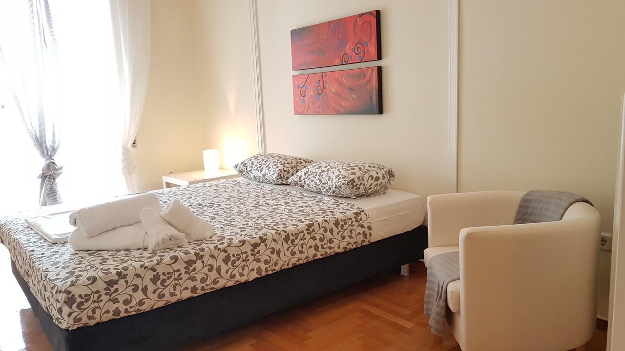 Menta Errathens Apartment - Athens Center, 5 Bd, 2 Bath Extérieur photo