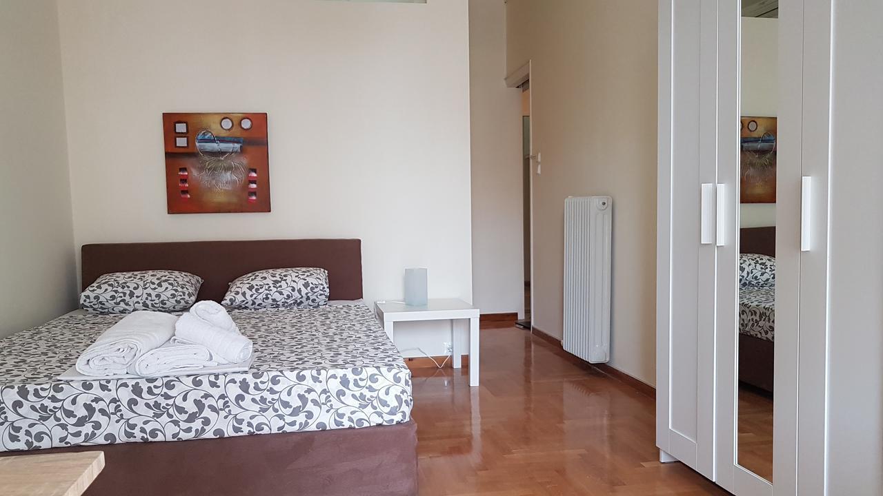 Menta Errathens Apartment - Athens Center, 5 Bd, 2 Bath Extérieur photo
